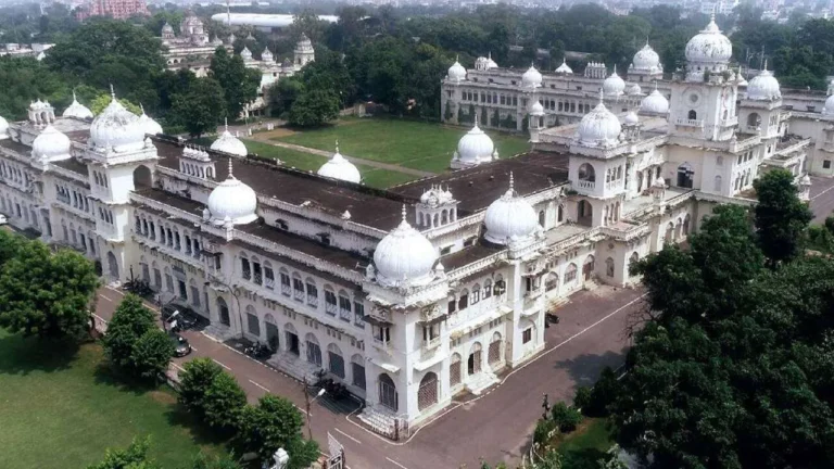 Lucknow University