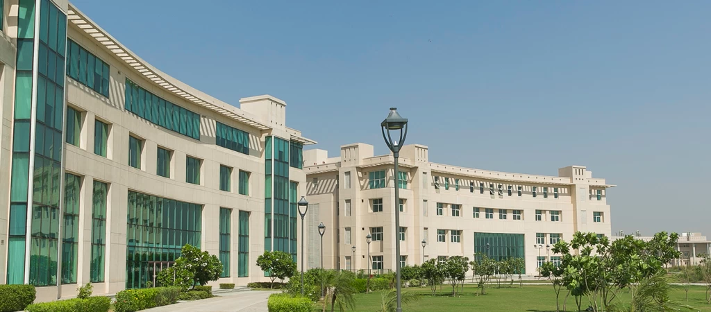 shiv nadar university